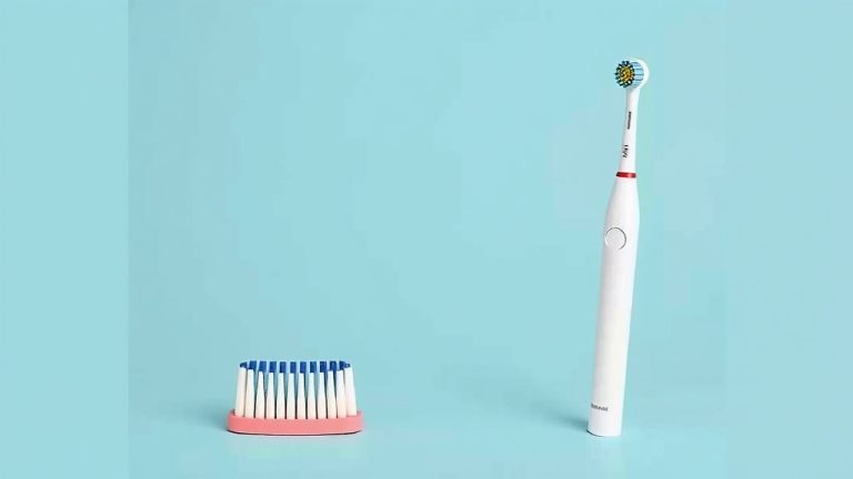 Ionic Toothbrush vs Electric Toothbrush: Which is Best